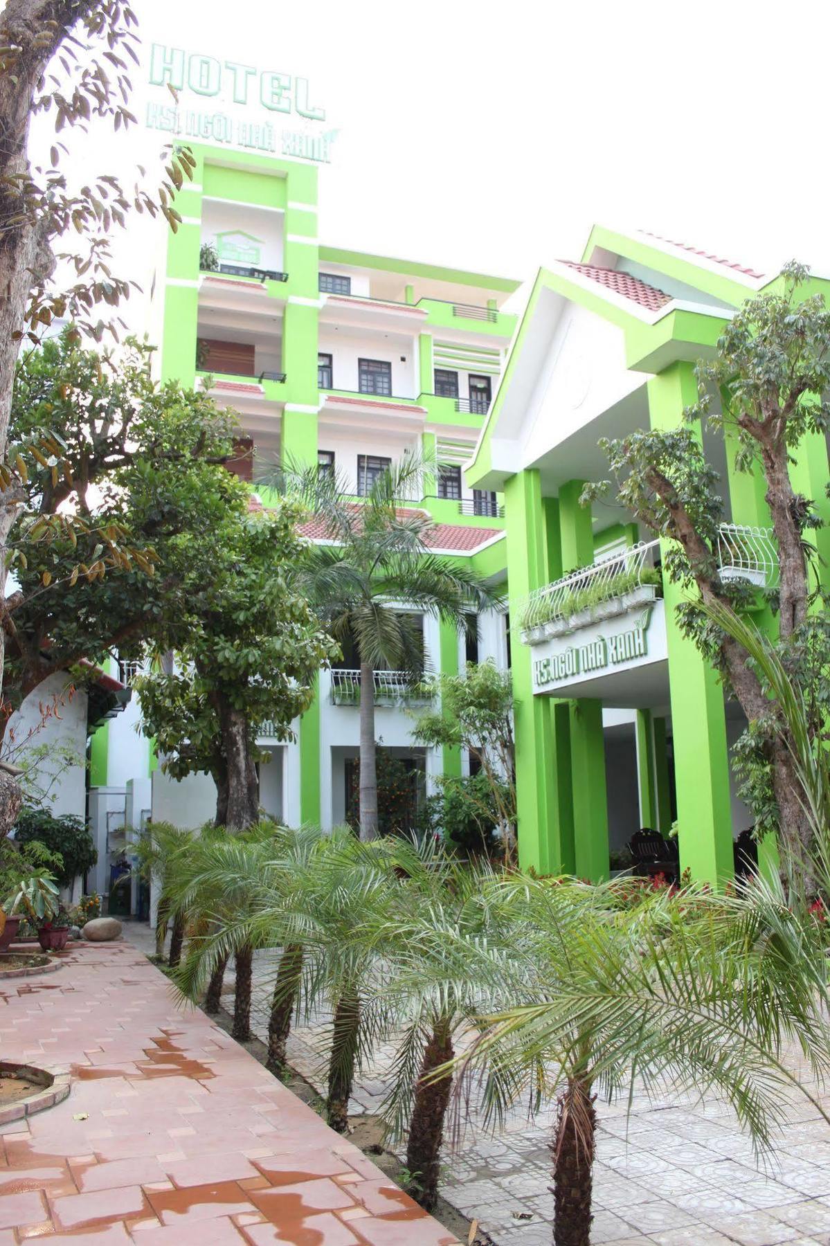 Ngoi Nha Xanh Hotel Da Nang Exterior foto